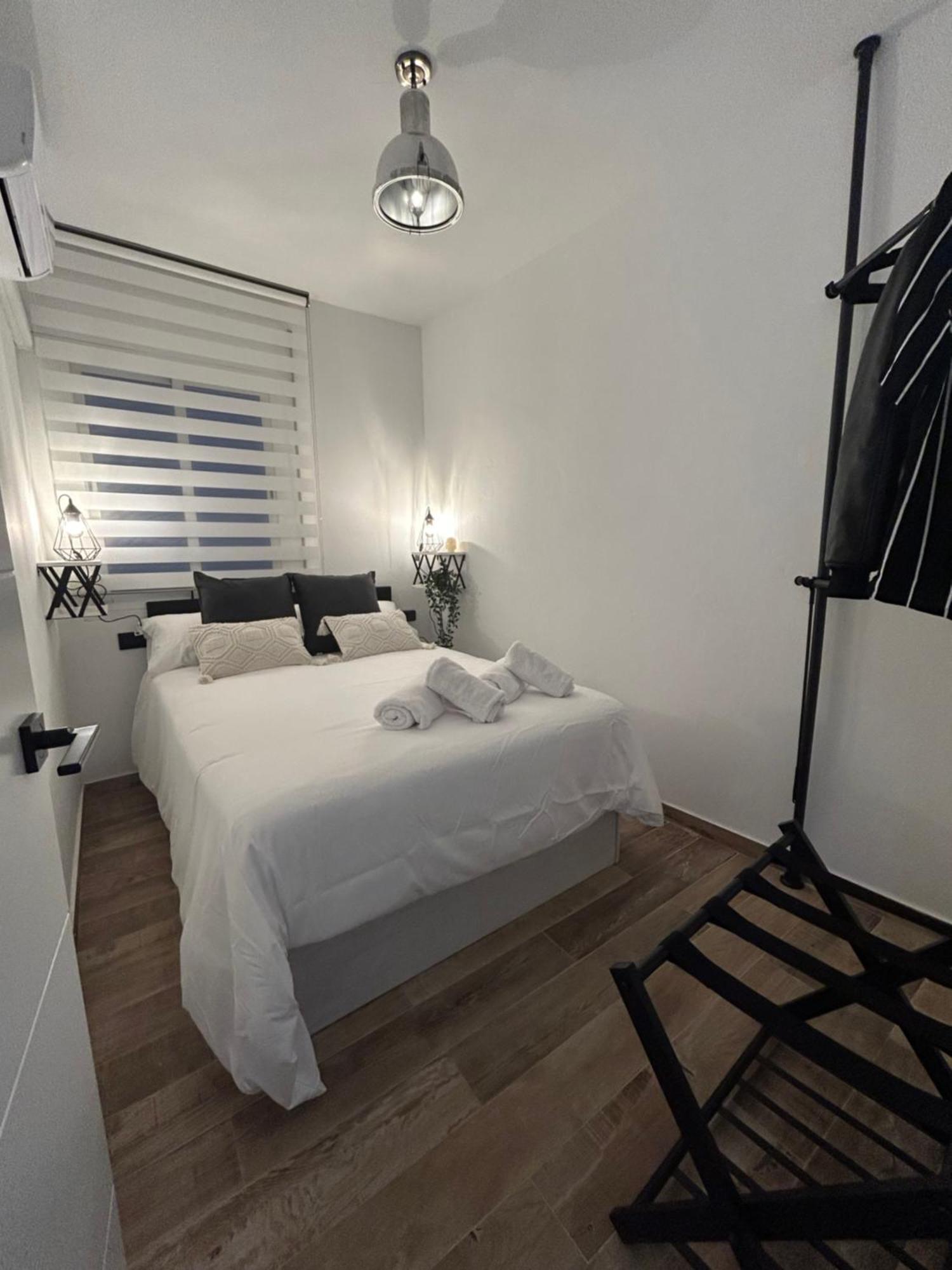 Gongora Home Con Parking Córdoba Exteriör bild